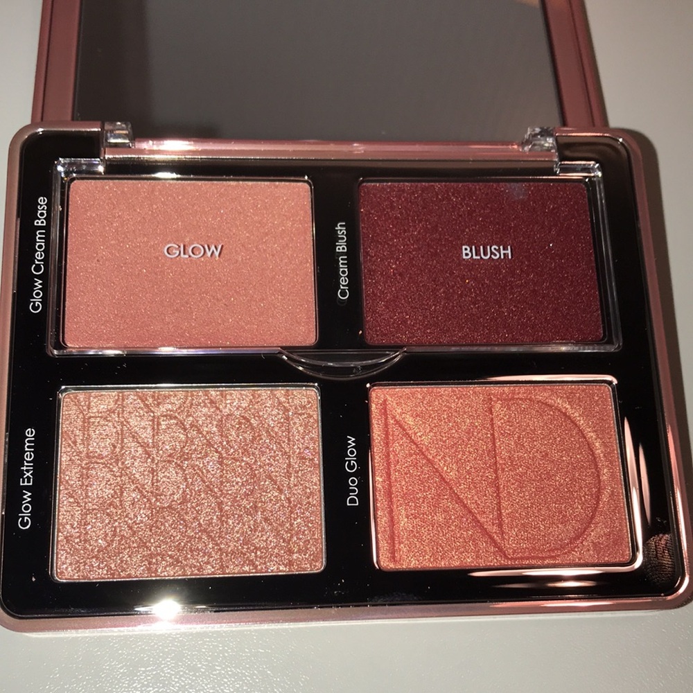 NATASHA DENONA Bloom Face Glow Palette NEW - Picture 4 of 16